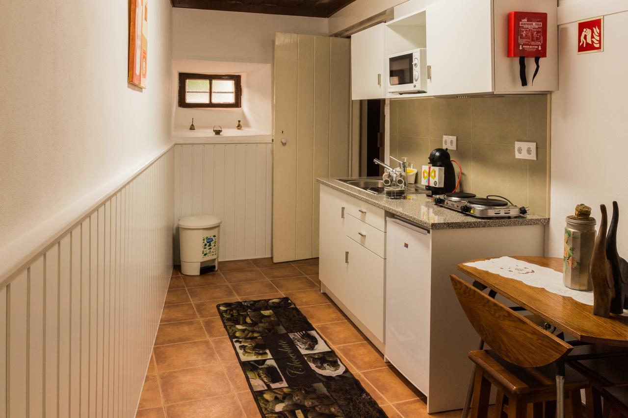 Portantiqua, Guest House Gois Luaran gambar